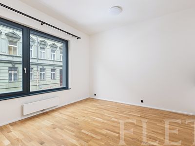Pronájem bytu 1+kk 30 m²
