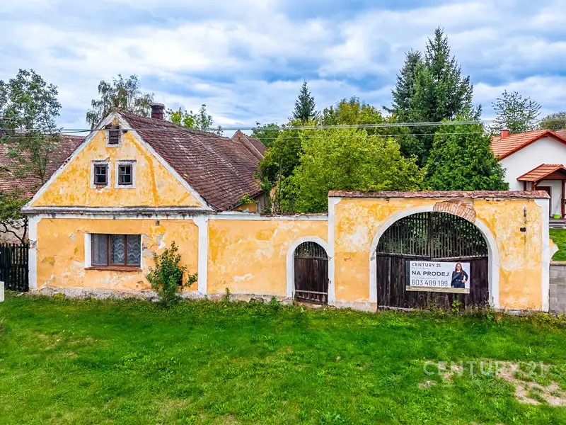 Prodej rodinného domu 181 m², pozemek 1172 m², Přehýšov – náhled fotky 1
