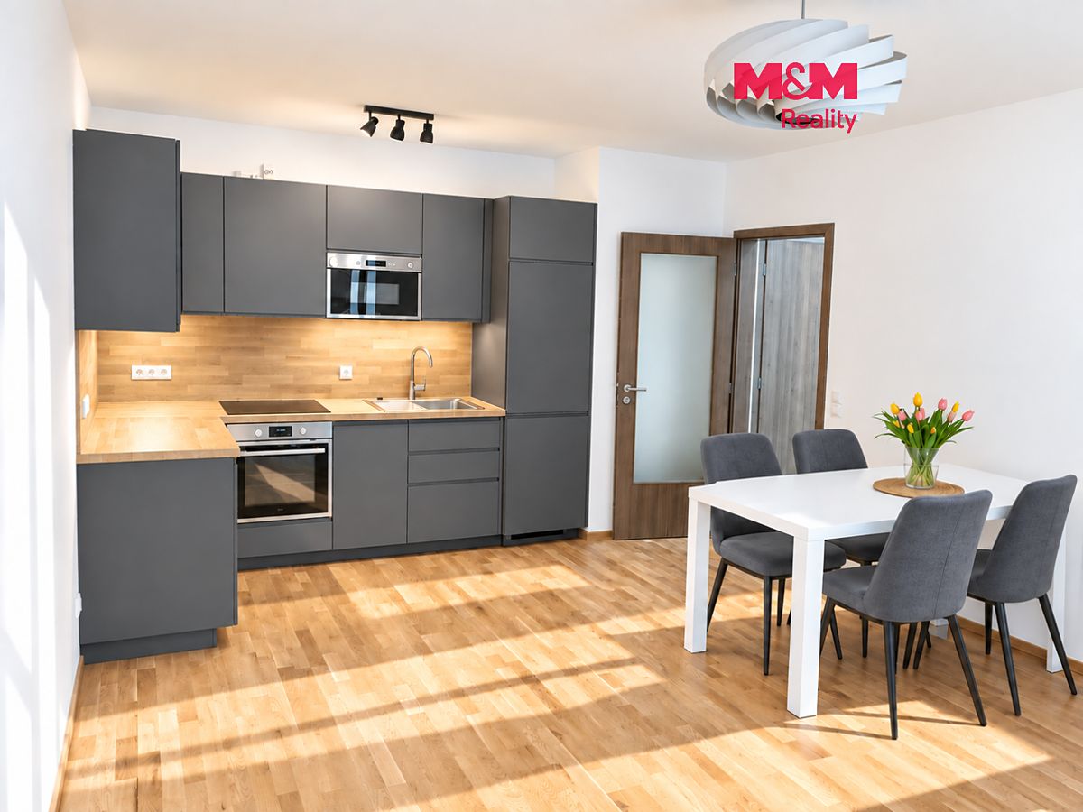 Pronájem bytu 2+kk 58 m²