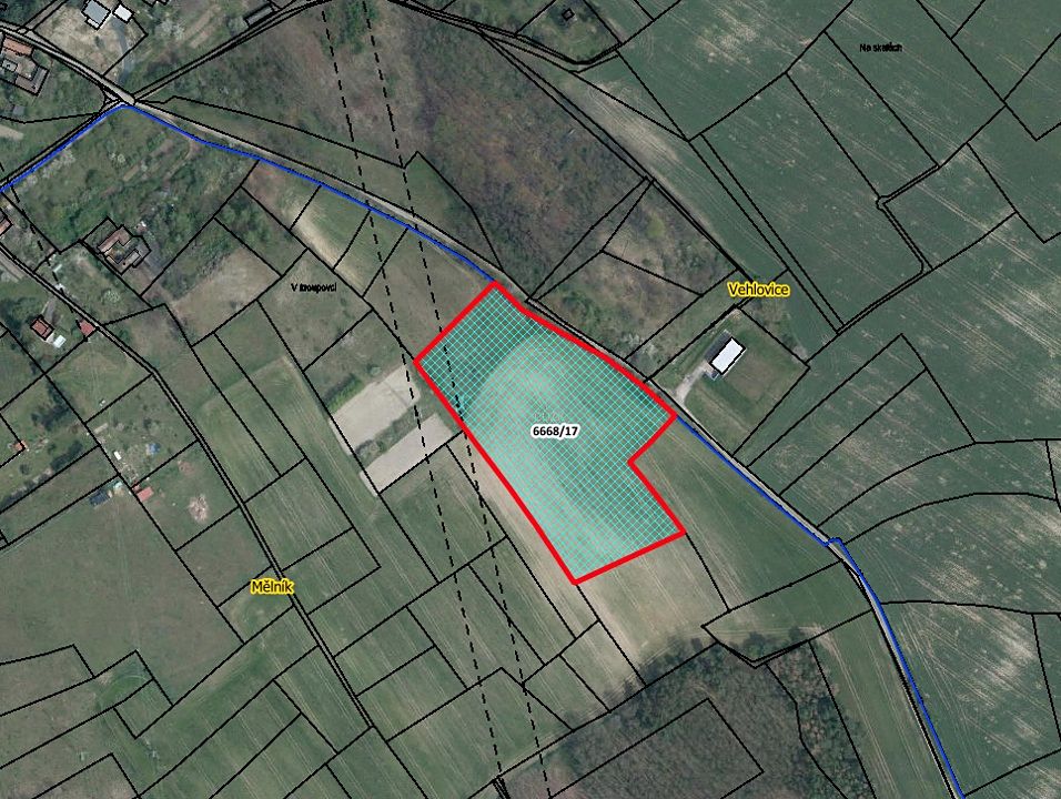 Prodej pole 13720 m², Mělník – fotka 1 z 3