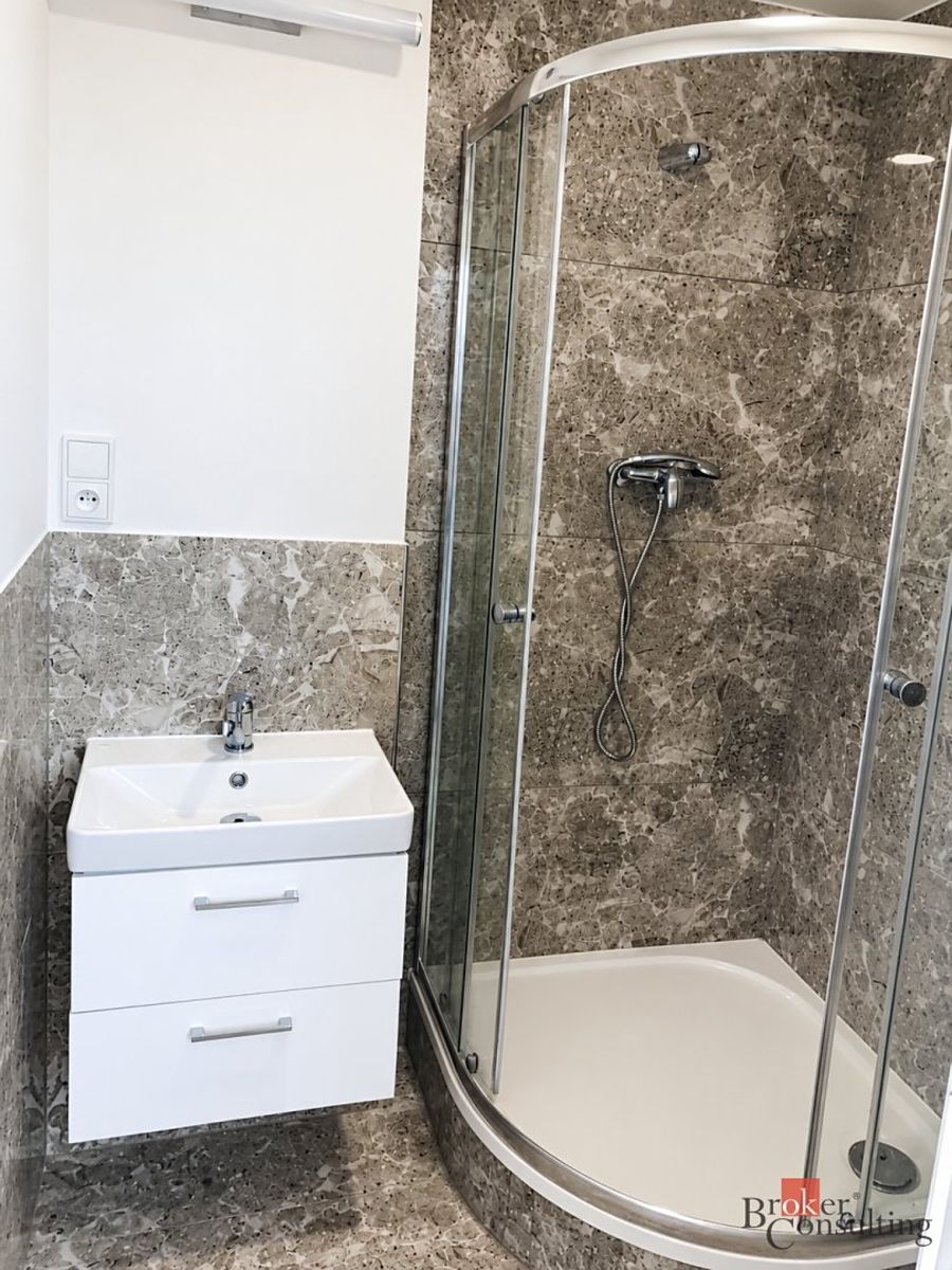 Pronájem bytu 2+1 63 m² – fotografie 5