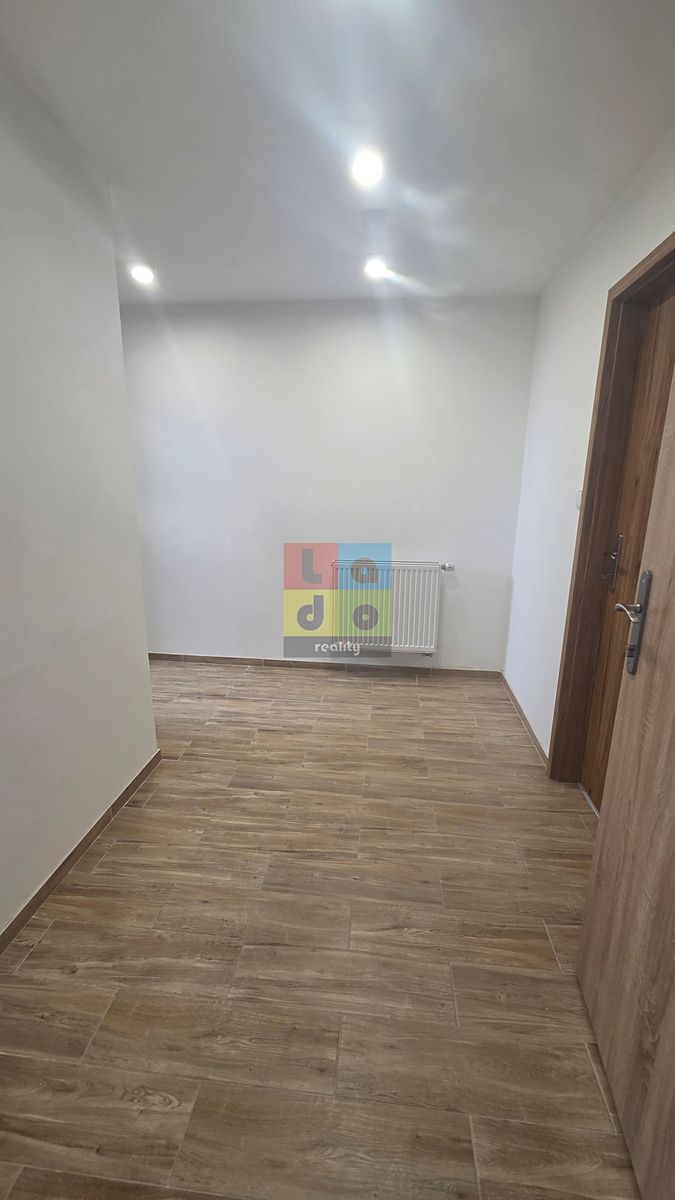 Pronájem bytu 2+kk 47 m² – fotografie 4