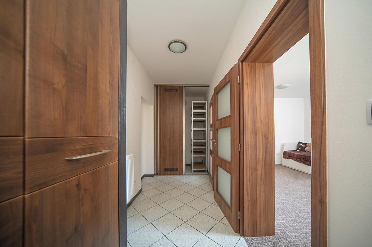 Prodej rodinného domu 72 m², pozemek 769 m² – fotografie 4
