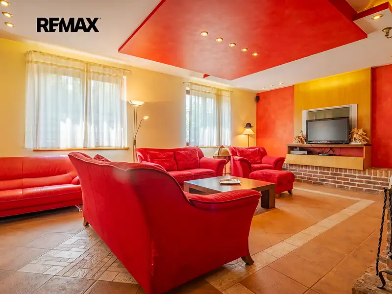 Prodej rodinného domu 220 m², pozemek 1698 m², Šilheřovice – náhled fotky 3