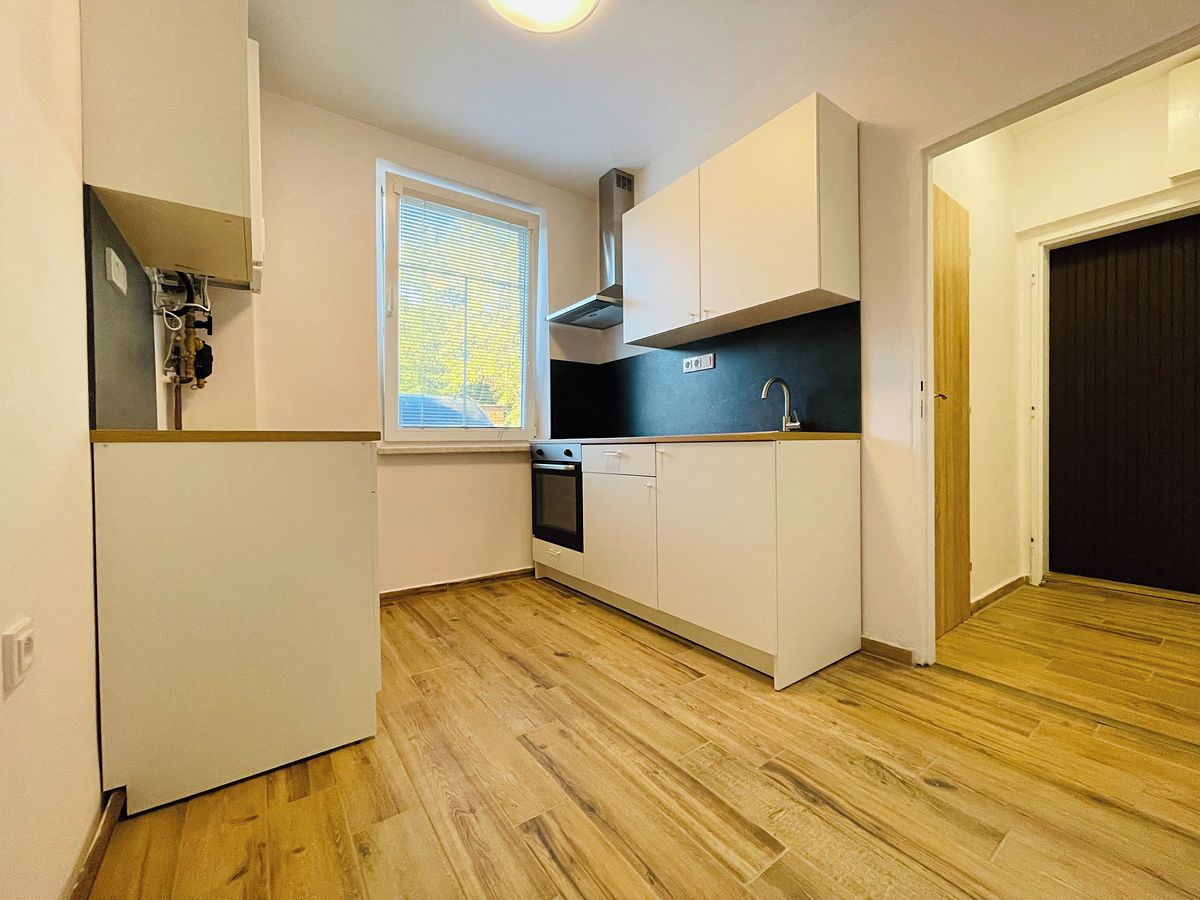 Pronájem rodinného domu 78 m², pozemek 300 m²