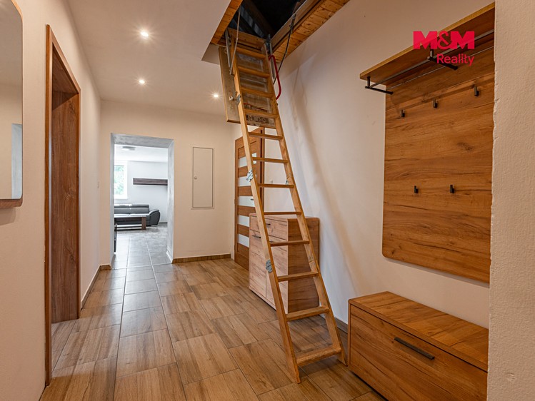 Prodej domu, 143 m² (18 z 30)