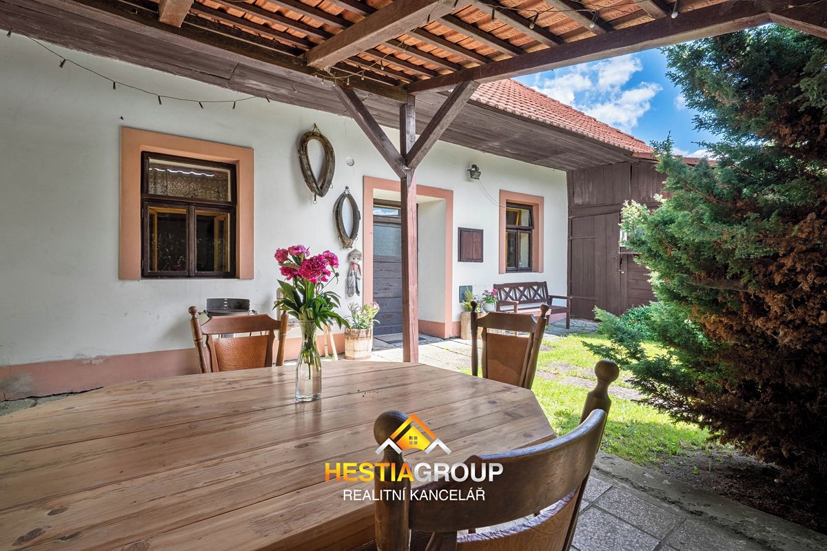 Prodej chalupy 120 m², pozemek 1726 m², Polička – fotka 1 z 3