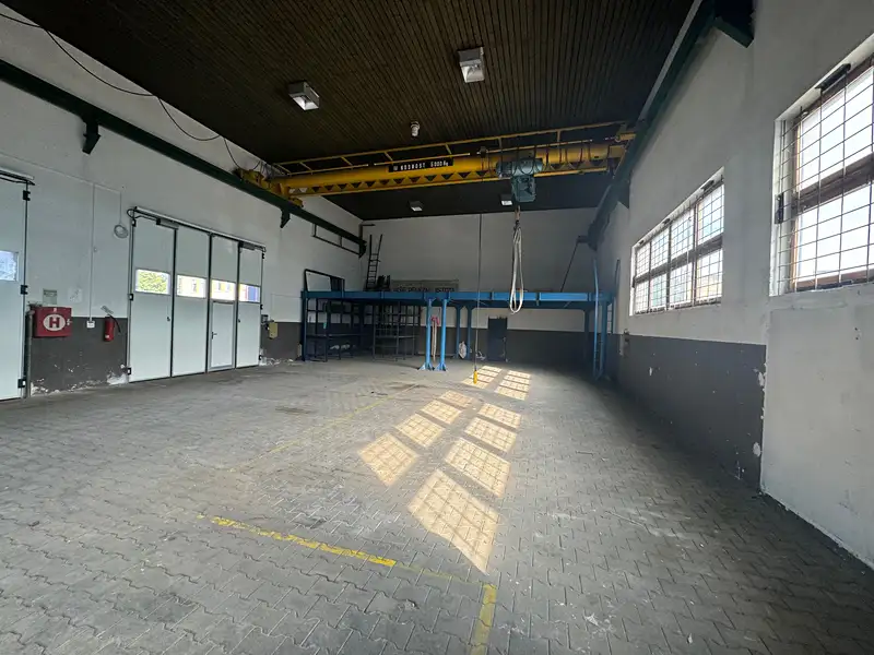 Pronájem výrobní haly, prostoru 260 m², Příbram – náhled fotky 1