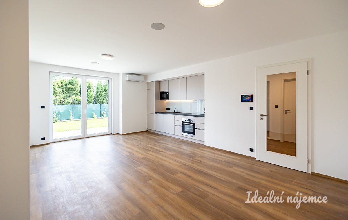 Pronájem bytu 2+kk 56 m²