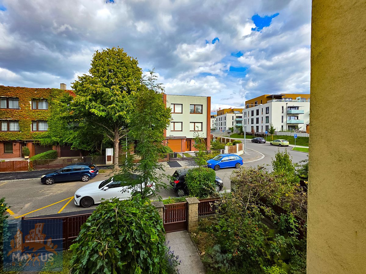 Pronájem bytu pokoje 15 m² – fotografie 4