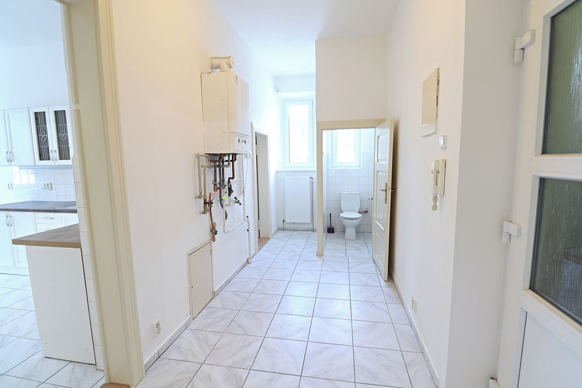 Pronájem bytu 3+1 75 m² – fotografie 2