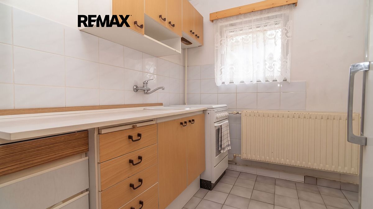 Prodej rodinného domu 90 m², pozemek 1001 m² – fotografie 3