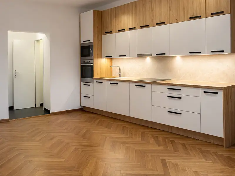 Pronájem bytu 2+kk 80 m², Praha – náhled fotky 1