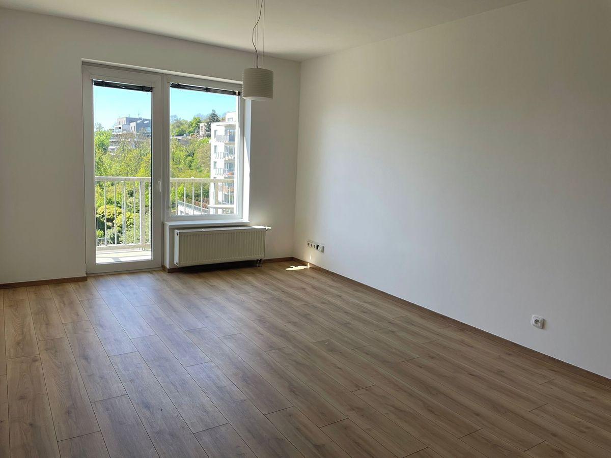 Pronájem bytu 2+kk 53 m²