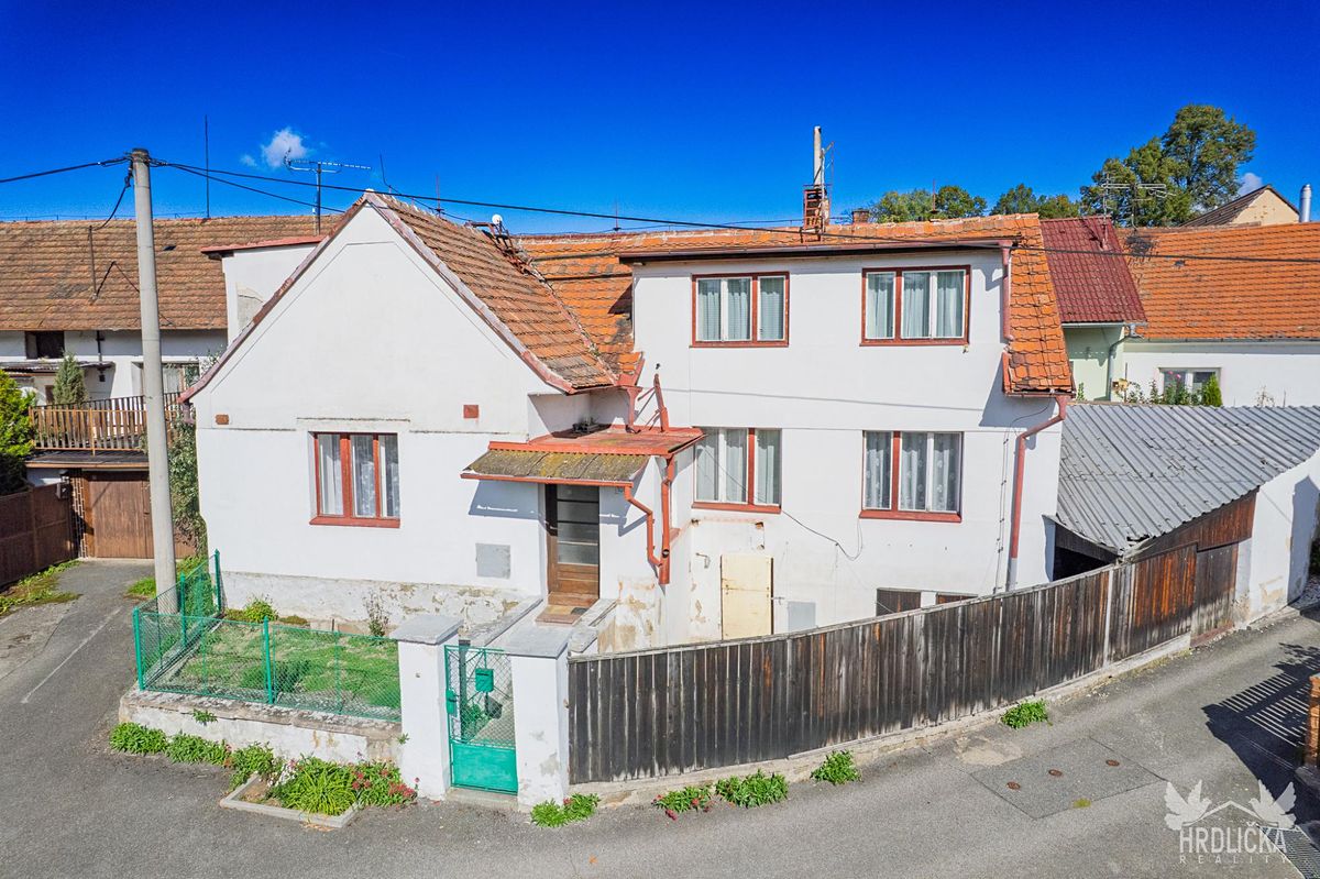 Prodej rodinného domu 100 m², pozemek 191 m²