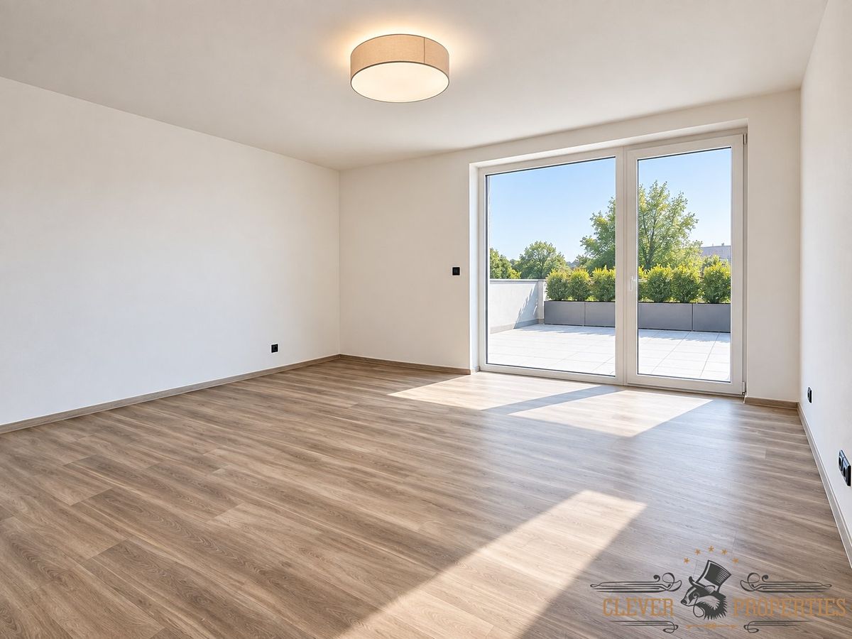 Pronájem bytu 3+kk 89 m² – fotografie 3