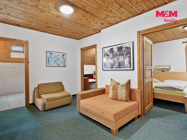 Комерційне приміщення на продаж, 341 м² (19 з 30)