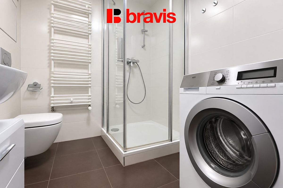 Pronájem bytu 2+kk 53 m² – fotografie 3