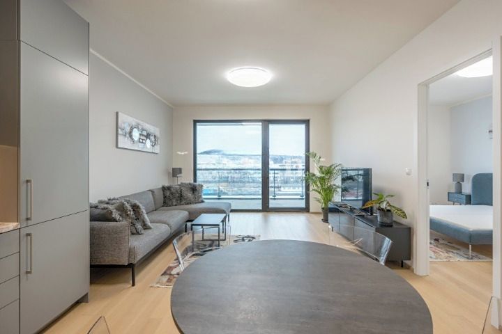 Pronájem bytu 2+kk 60 m² – fotografie 5