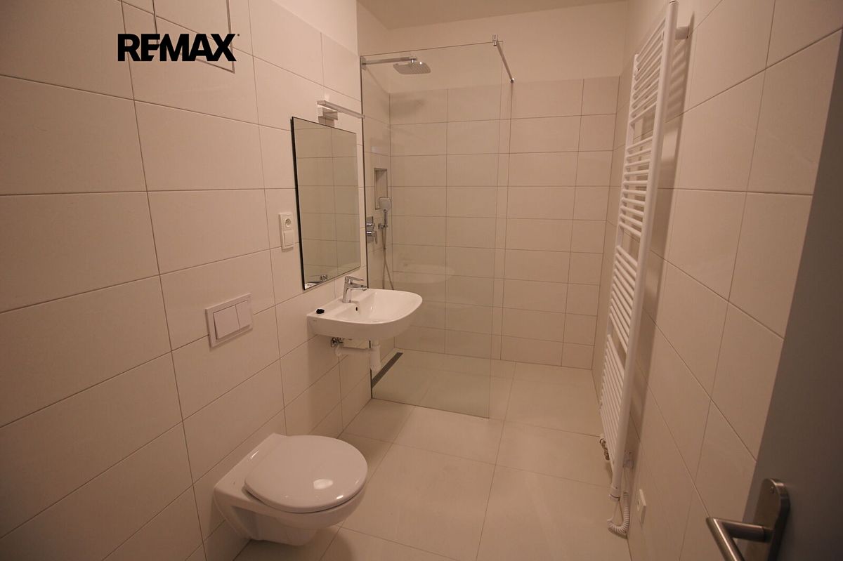 Pronájem bytu 2+kk 47 m² – fotografie 5