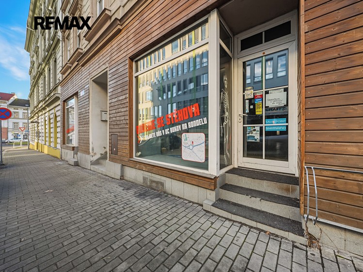 Gewerbefläche zur Miete, 130 m² (2 von 24)