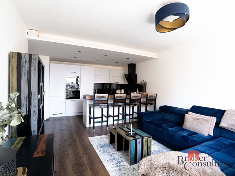 Квартира 3+kk в оренду, 74 м² (5 з 14)