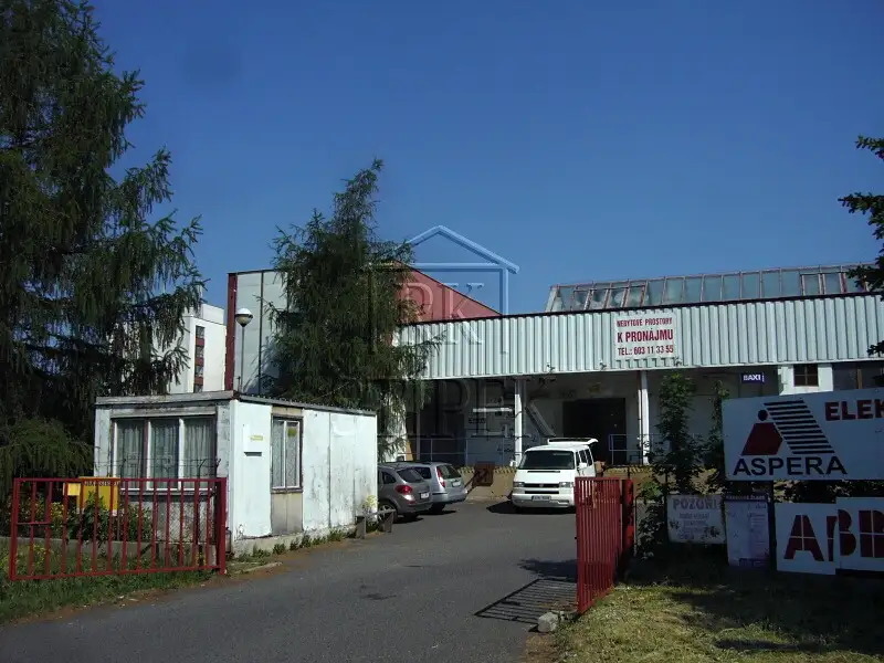 Pronájem skladového prostoru 469 m², Most – náhled fotky 2