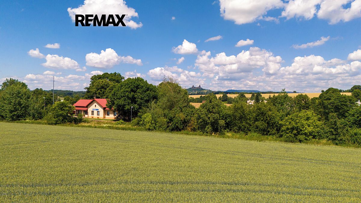 Prodej stavebního pozemku 4651 m²