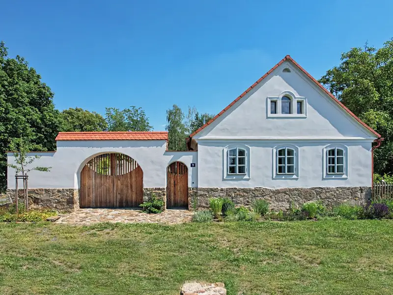 Prodej památky 189 m², pozemek 3363 m², Stříbro – náhled fotky 1