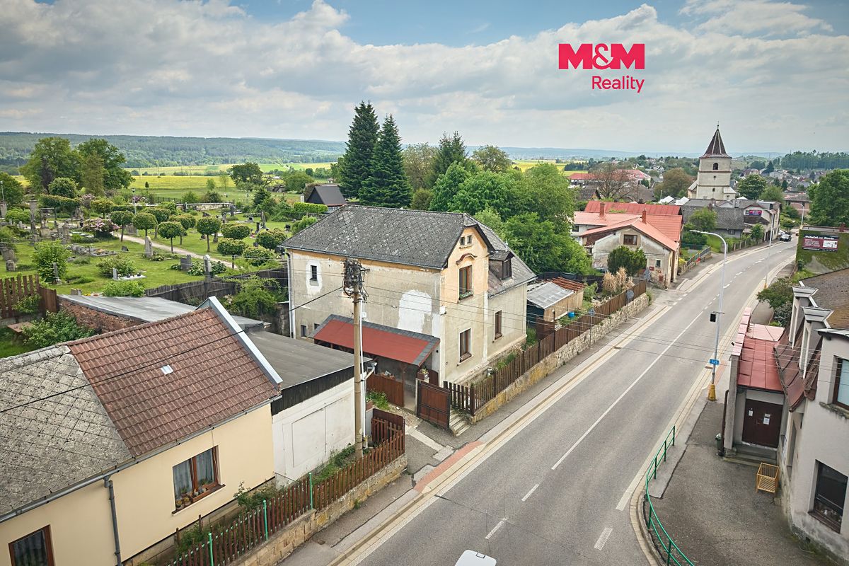 Prodej rodinného domu 180 m², pozemek 450 m²