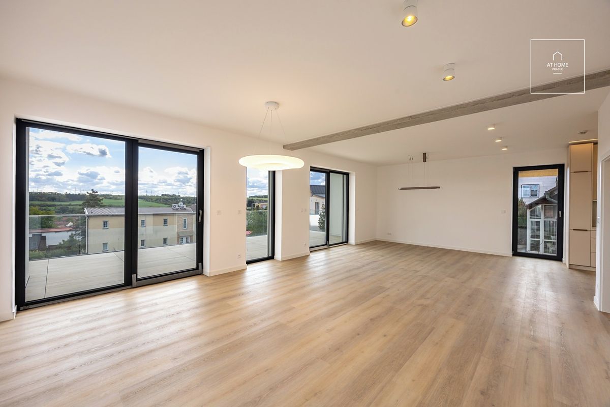 Pronájem bytu 3+kk 110 m²