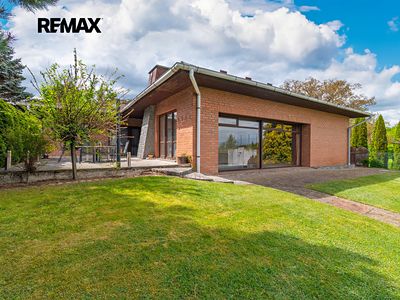 Prodej rodinného domu 264 m², pozemek 1683 m²