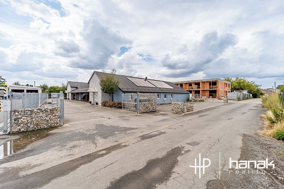 Pronájem kanceláře 533 m² – fotografie 5