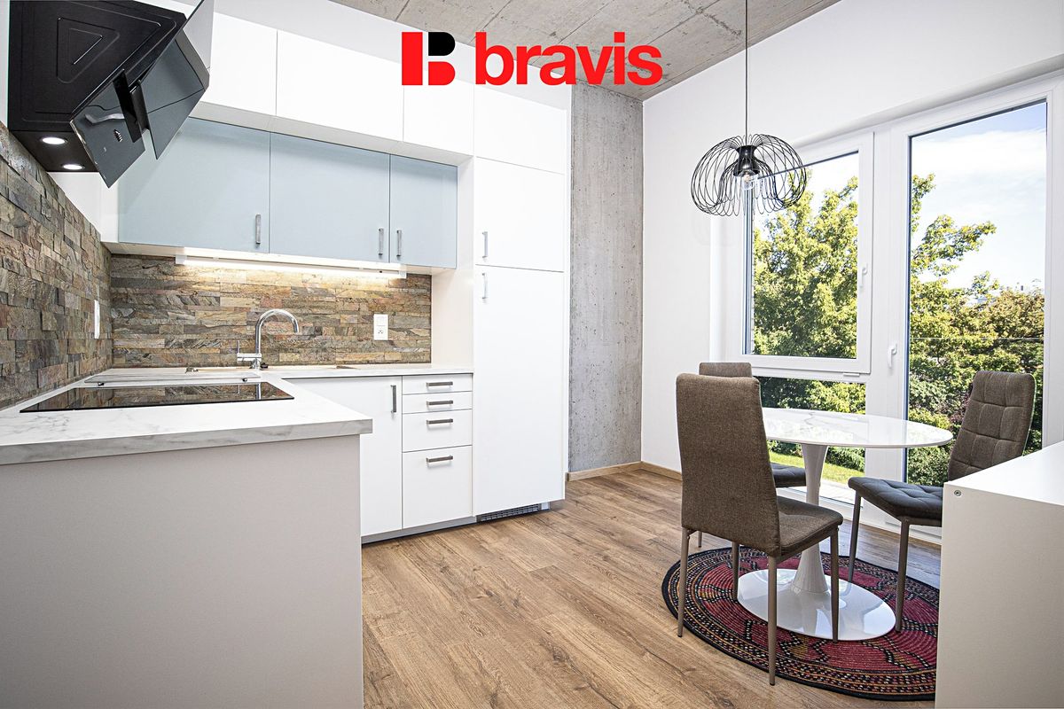 Pronájem bytu 1+kk 35 m²