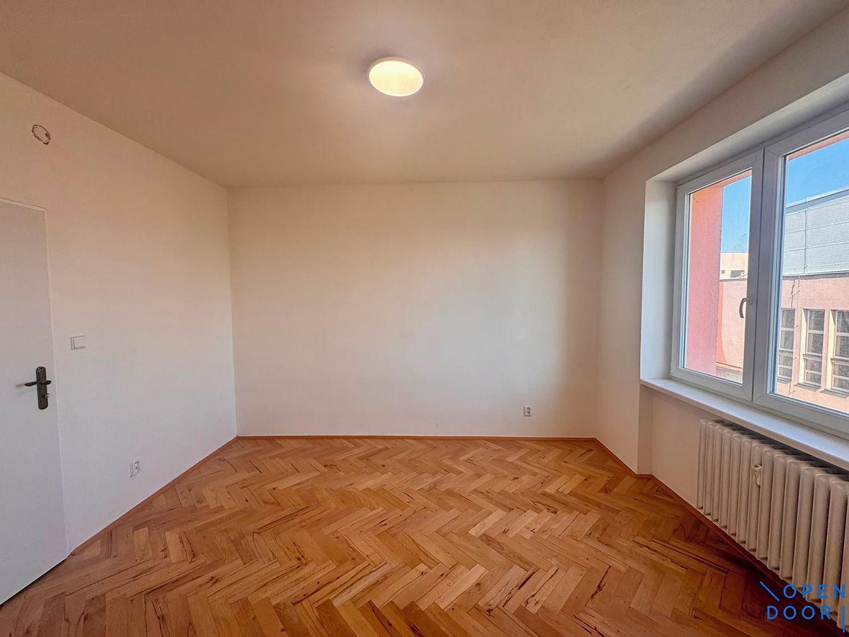 Pronájem bytu 2+1 51 m² – fotografie 2
