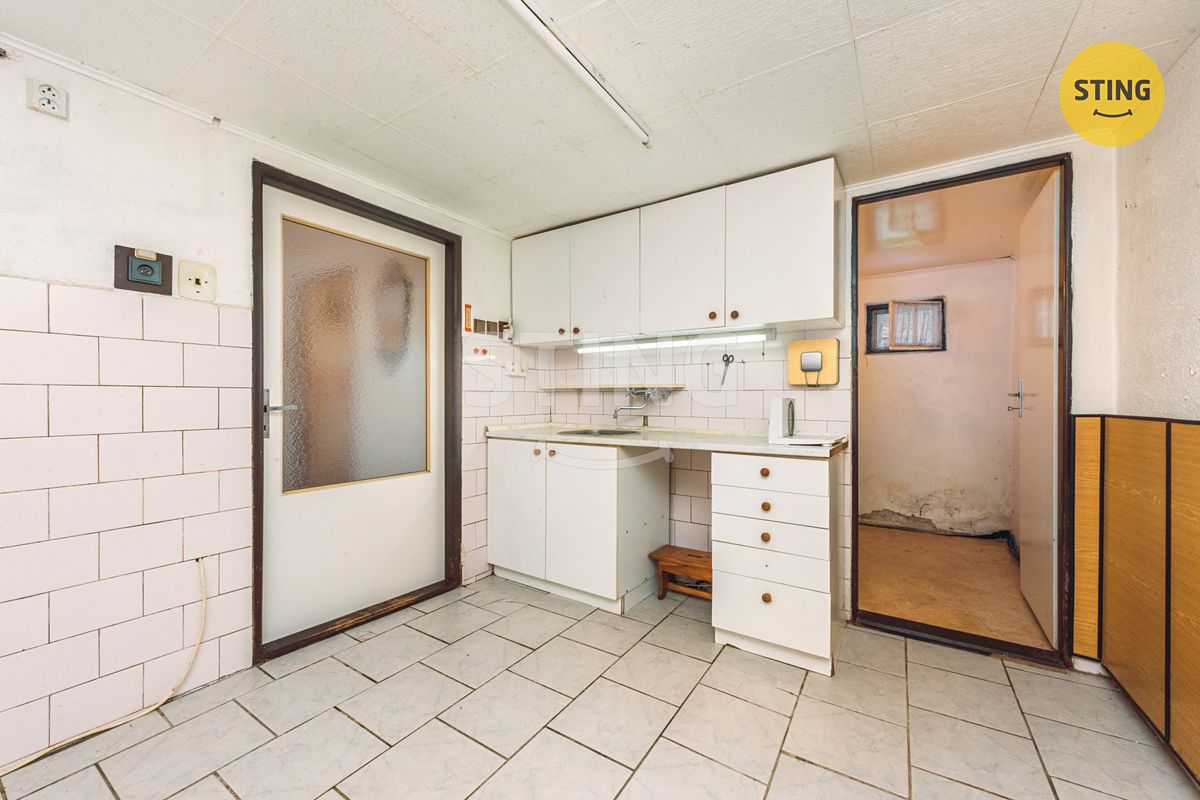 Prodej rodinného domu 150 m², pozemek 308 m² – fotografie 4