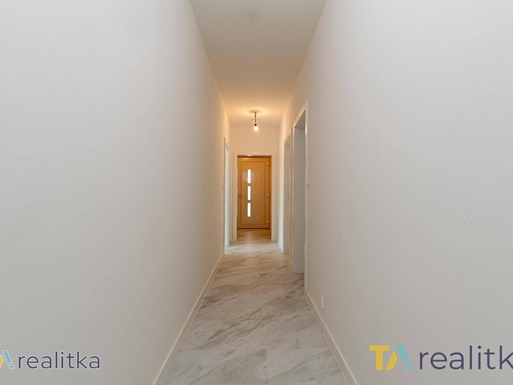 Prodej domu, 104 m² (24 z 33)