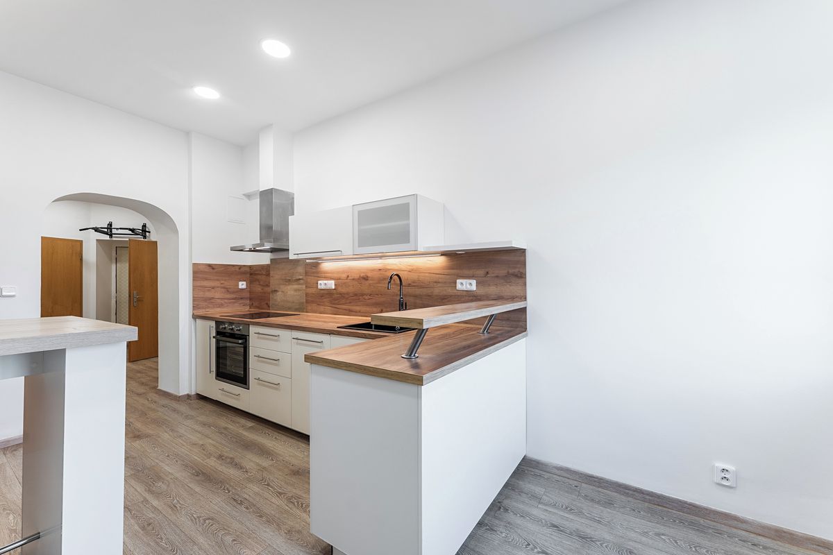 Pronájem bytu 2+1 70 m² – fotografie 5