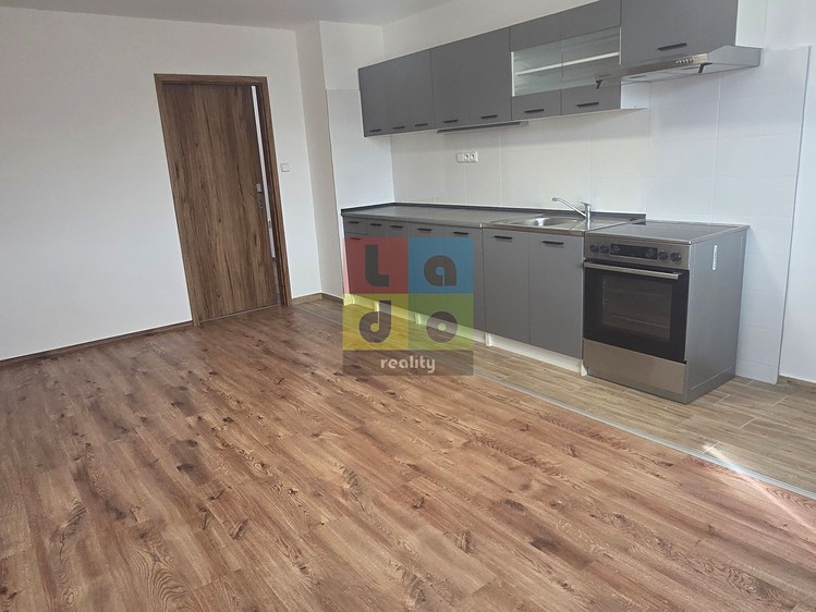 Квартира 3+kk в оренду, 68 м² (2 з 8)