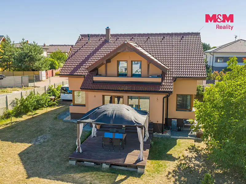 Prodej rodinného domu 173 m², pozemek 807 m², Buštěhrad – náhled fotky 2