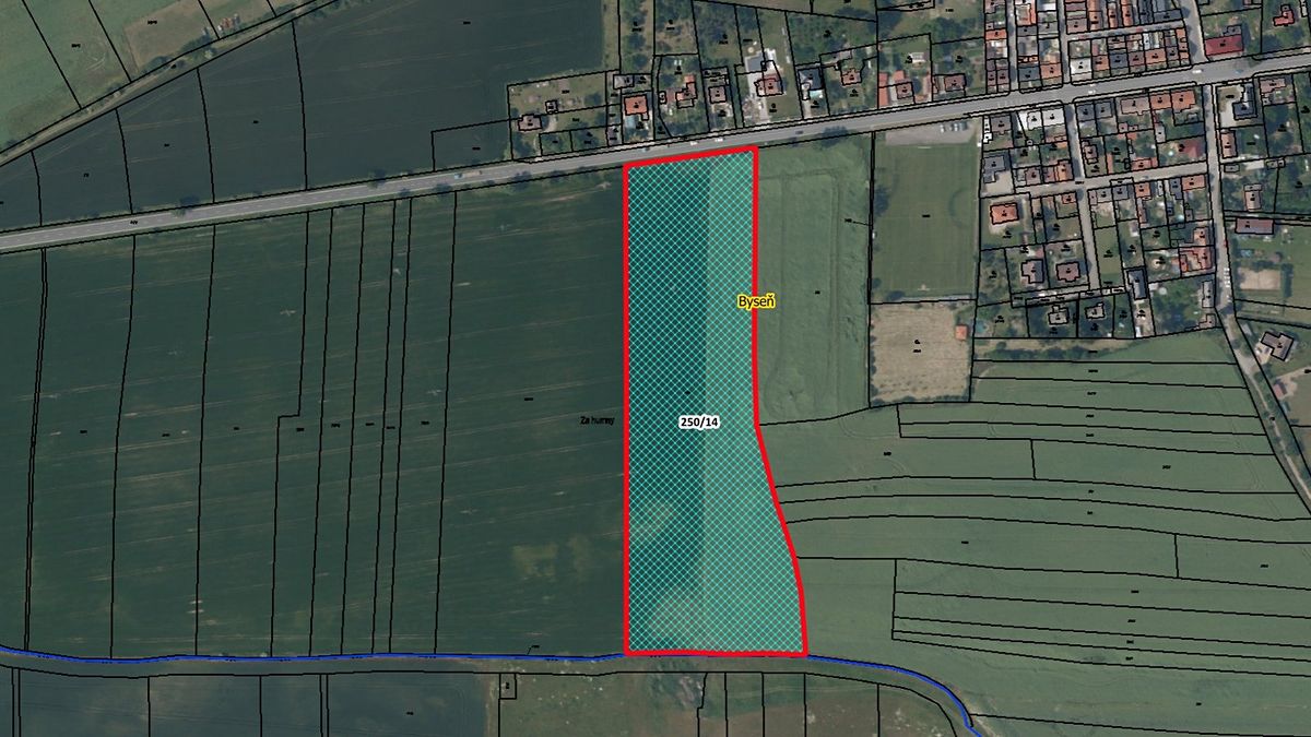 Prodej komerčního pozemku 28748 m², Tuřany – fotka 1 z 3