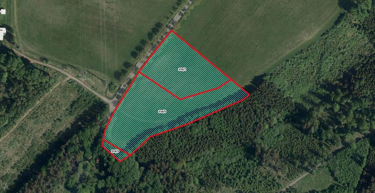Prodej pole 18996 m², Kostelec u Heřmanova Městce – fotka 1 z 3