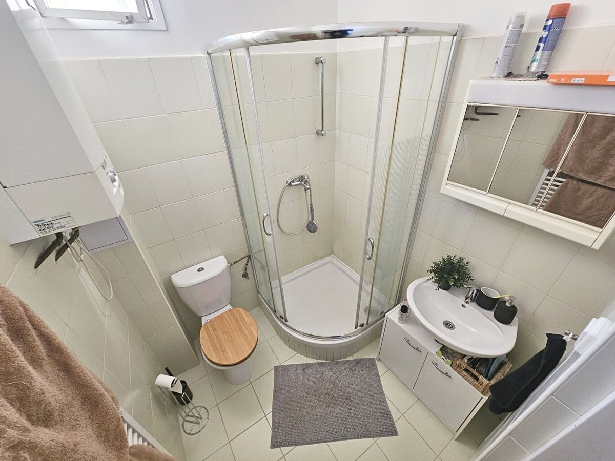 Pronájem bytu 1+1 40 m² – fotografie 5