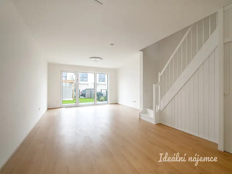 Pronájem bytu 4+kk 107 m², Praha – náhled fotky 3