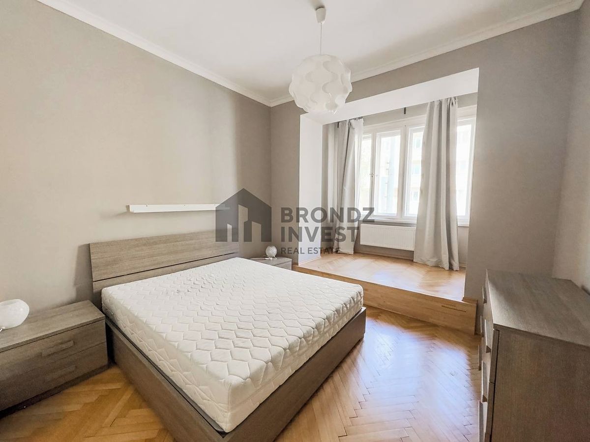 Pronájem bytu 2+kk 50 m² – fotografie 2
