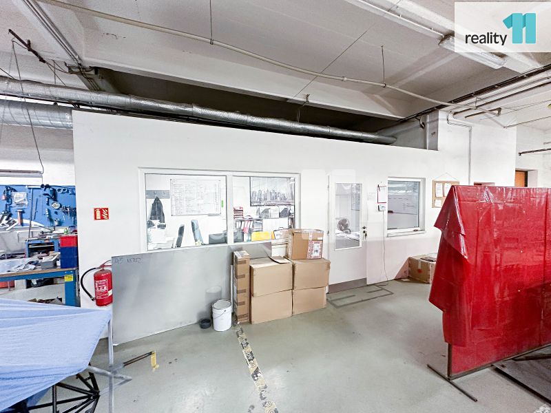 Pronájem výrobní haly, prostoru 556 m² – fotografie 3