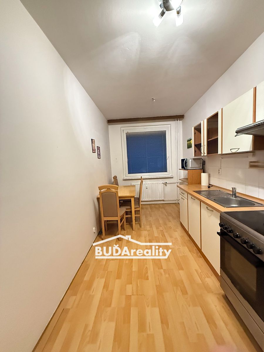 Pronájem bytu 2+1 58 m² – fotografie 4