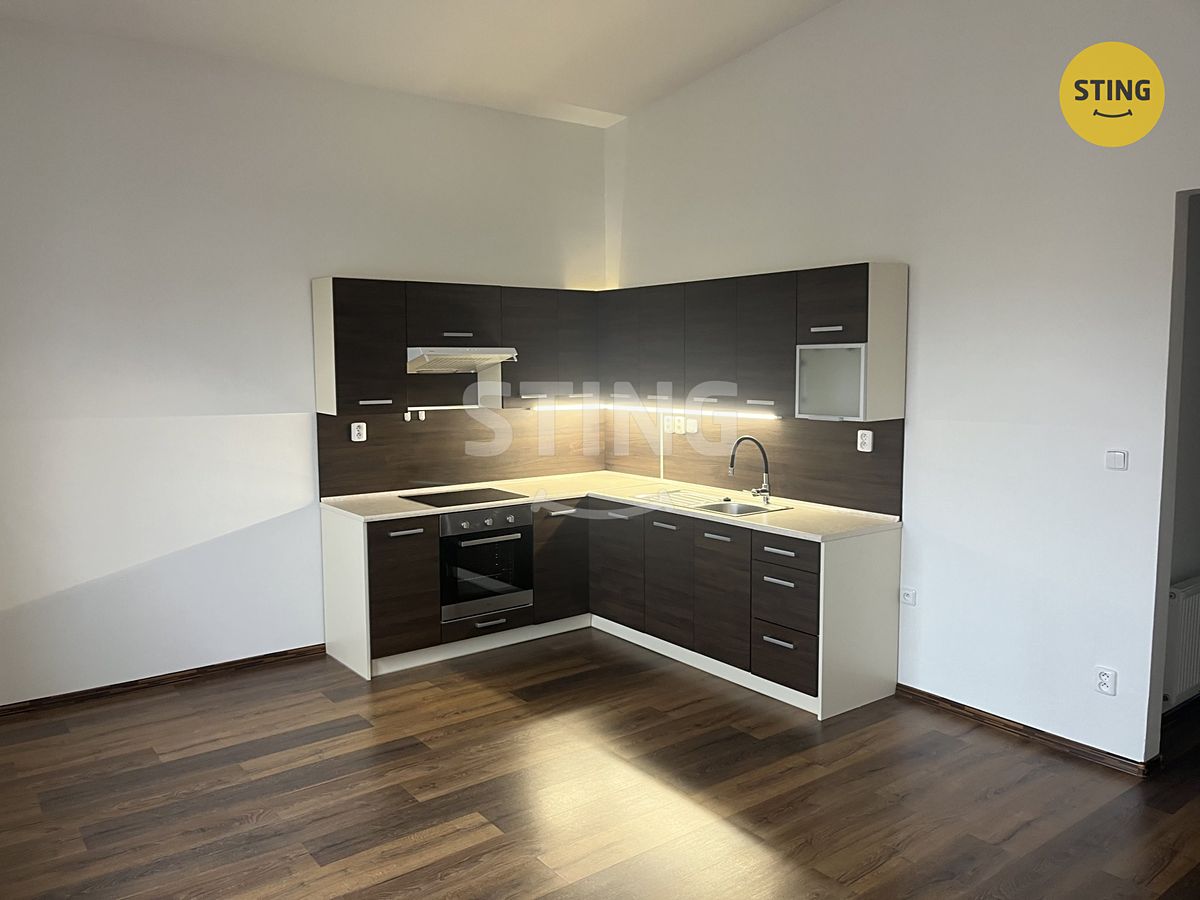 Pronájem bytu 2+kk 52 m² – fotografie 5