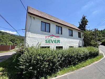 Prodej rodinného domu 180 m², pozemek 610 m²