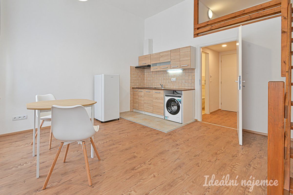 Pronájem bytu 1+kk 25 m²